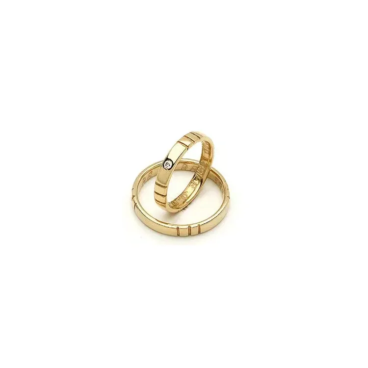 Gifteringer fra rs of scandinavia i 8 karat gull 0,02 ct