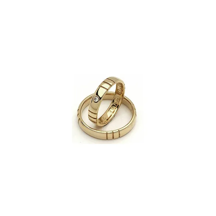 Gifteringer fra rs of scandinavia i 14 karat gull 0,02 ct