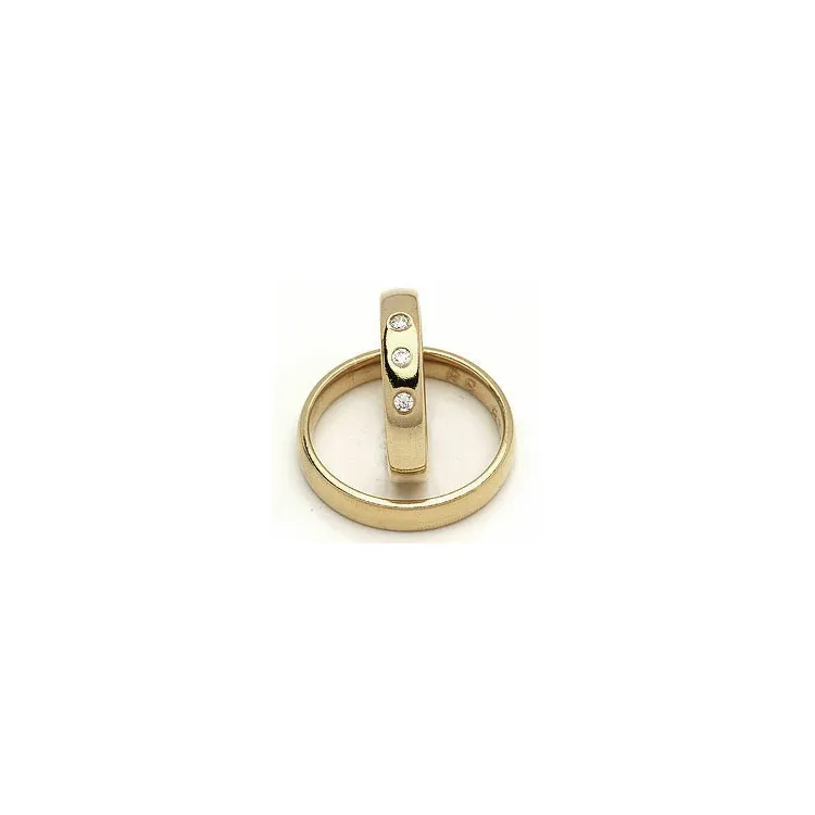 Gifteringer fra rs of scandinavia i 14 karat gull 0,06 ct
