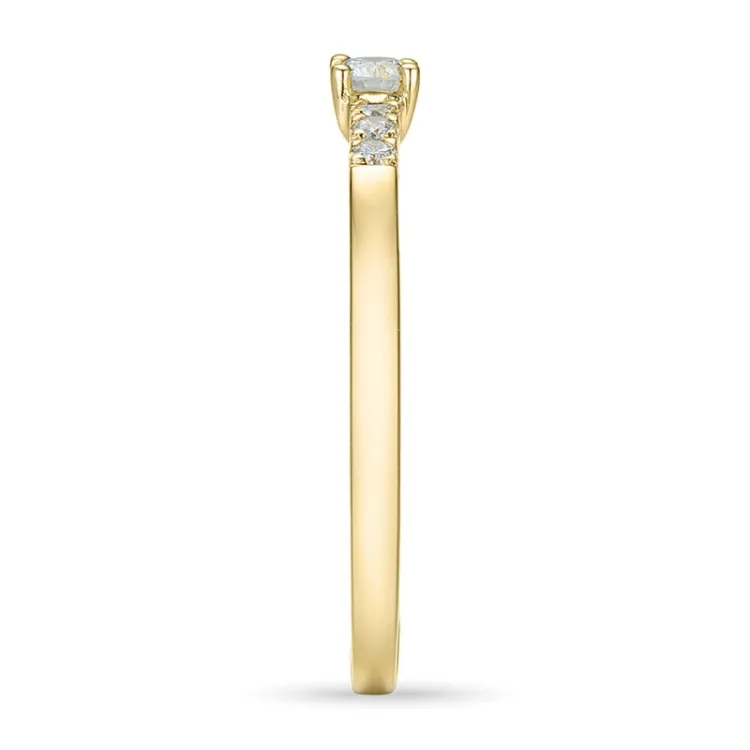 Rund diamantring i 14 karat gull 0,08 ct 0,06 ct