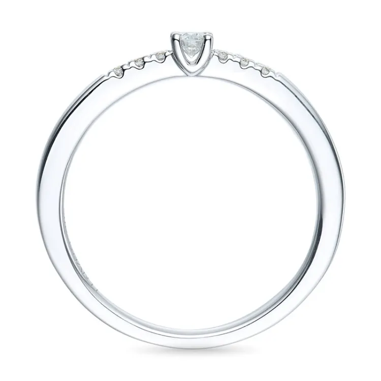 rund diamantring i 14 karat hvitt gull 0,08 ct 0,06 ct