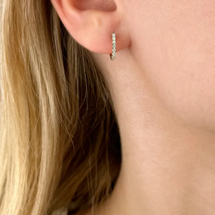 12 mm diamant creol i 14 karat gull med diamant 