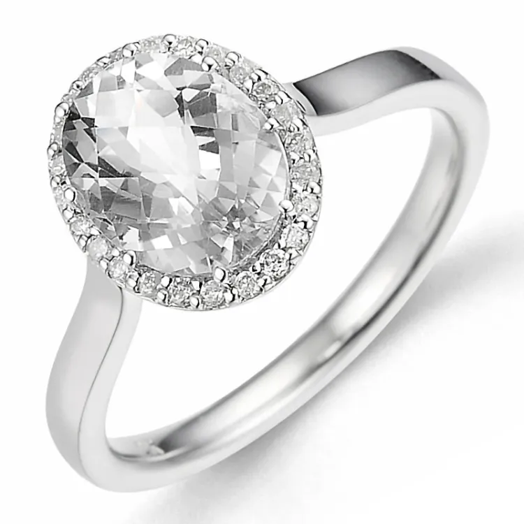 oval kvarts diamantring i 14 karat hvitt gull 2,0 ct 0,12 ct