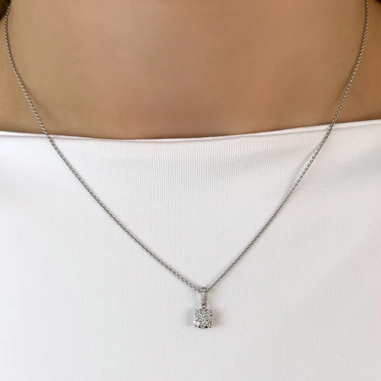 Rundt diamantanheng i 14 karat hvitt gull 0,10 ct 0,14 ct