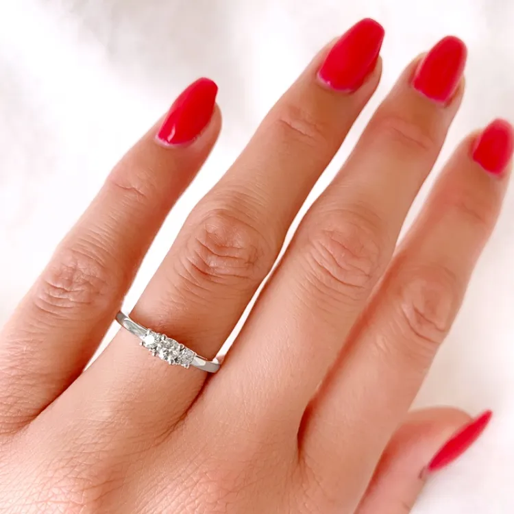 Diamantring i 14 karat hvitt gull 0,20 ct 0,13 ct