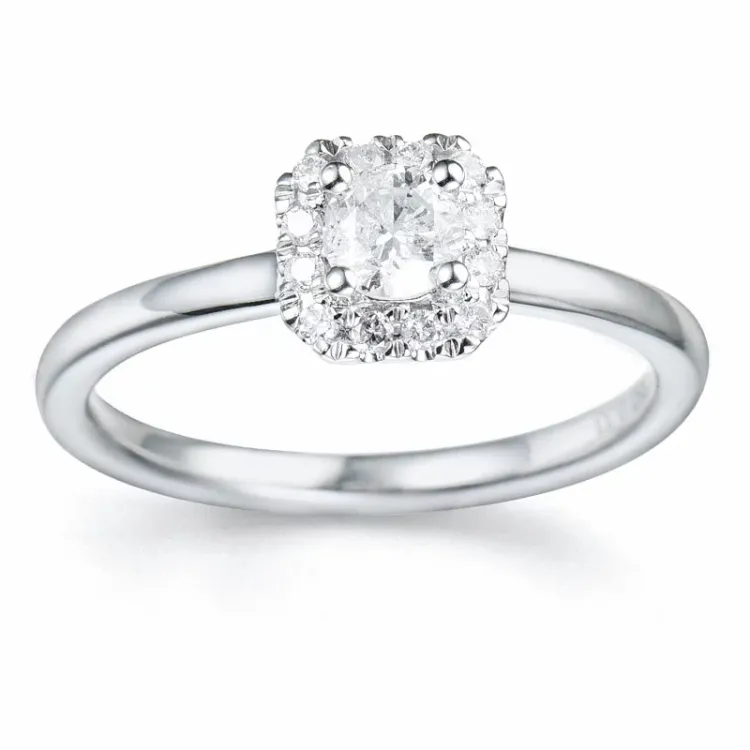 diamant ring i 14 karat hvitt gull 0,26 ct 0,096 ct