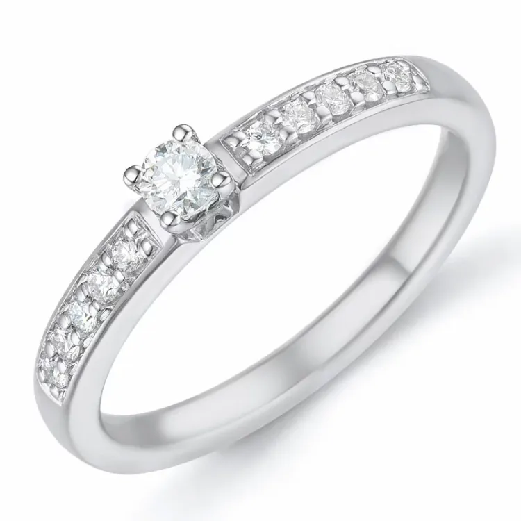 diamant ring i 14 karat hvitt gull 0,20 ct