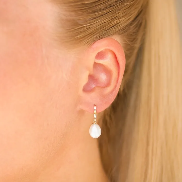 8-8,5 mm perle øredobber i 9 karat gull - Gold Collection
