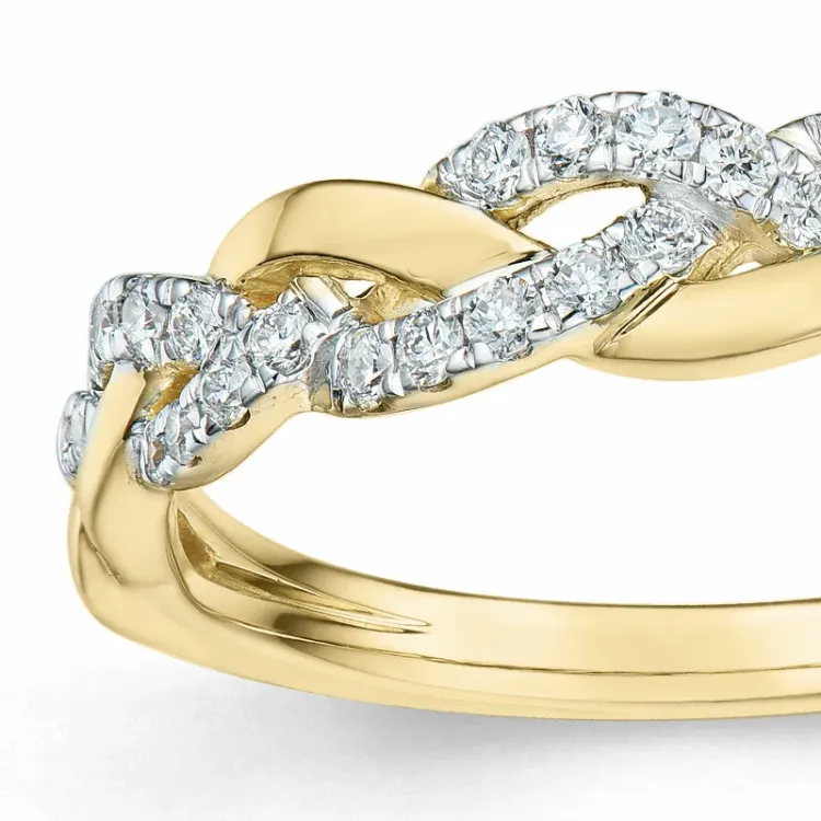 diamant ring i 14 karat gull og hvitt gull 0,25 ct