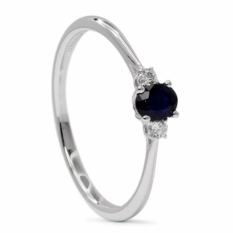 kolleksjonsprøve blå safir diamantring i 14 karat hvitt gull 0,05 ct 