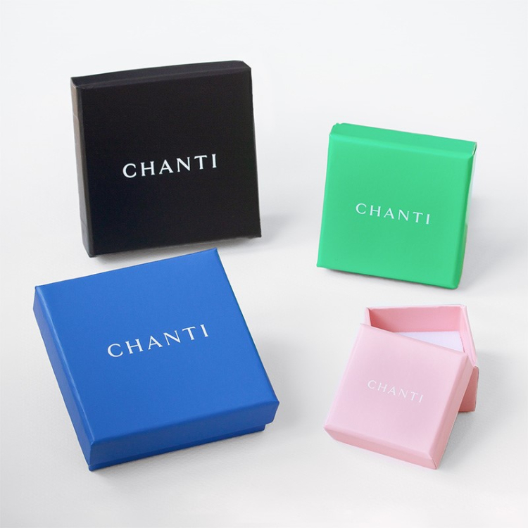 rav halskjede i forgylt sølv med anheng i forgylt sølv