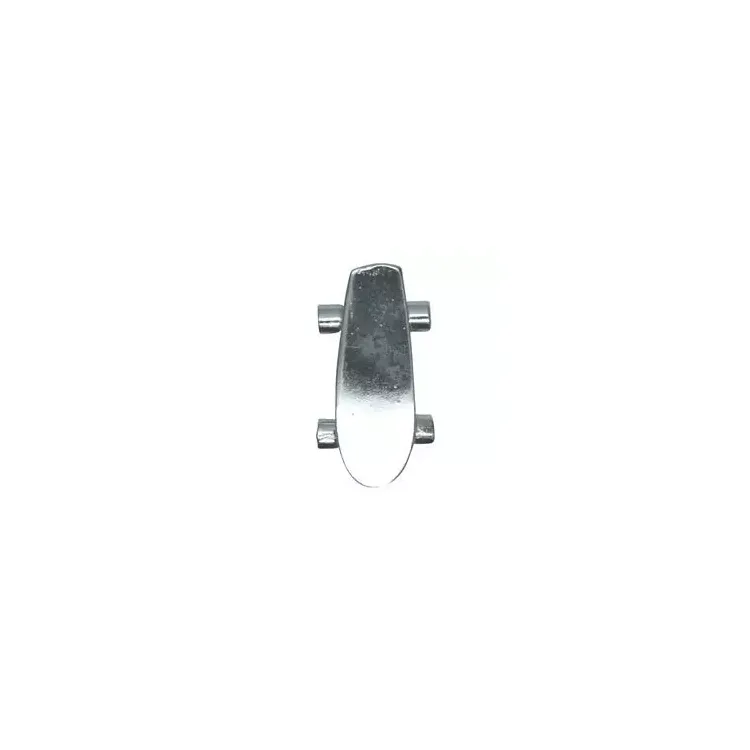 Skateboard anheng i sølv