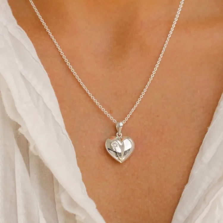 15,5 x 15,5 mm hjerte anheng i sølv - Amoré