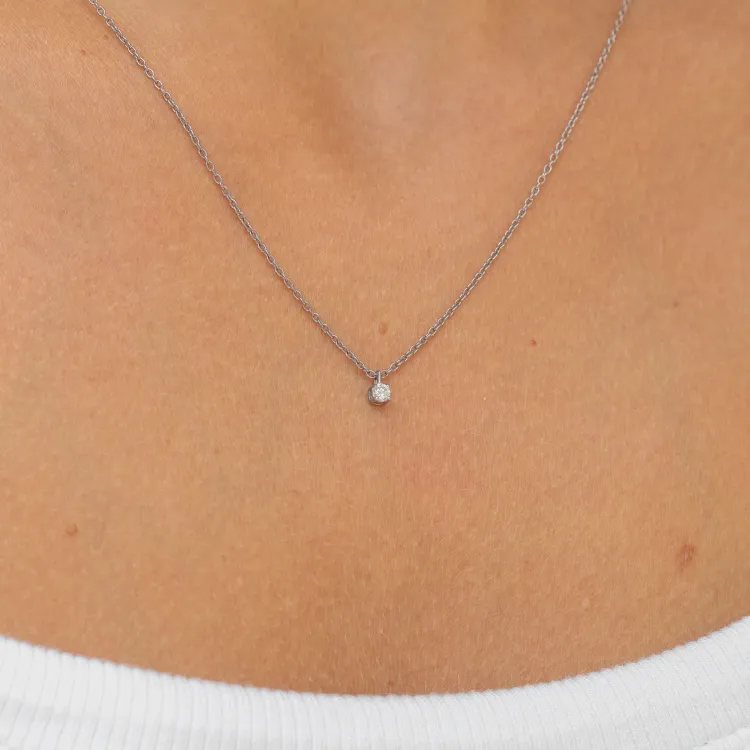 lab grown diamant anheng med halskjede i 925 karat sølv 0,062 ct