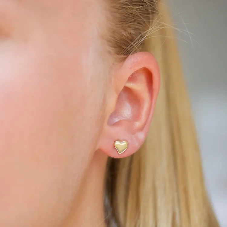 hjerte ørestikker i 9 karat gull - Gold Collection
