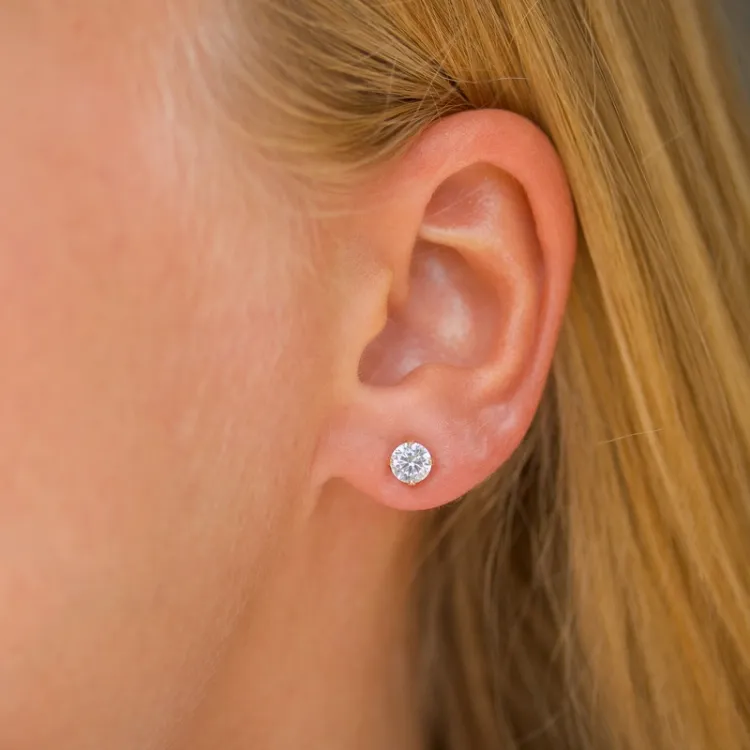 5 mm ørestikker i 9 karat gull med zirkon - Gold Collection