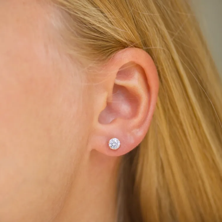 5 mm ørestikker i 9 karat gull med zirkon - Gold Collection