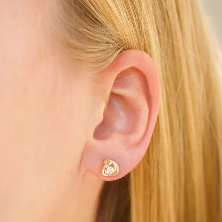 7 mm øredobber i 9 karat gull med zirkon - Gold Collection