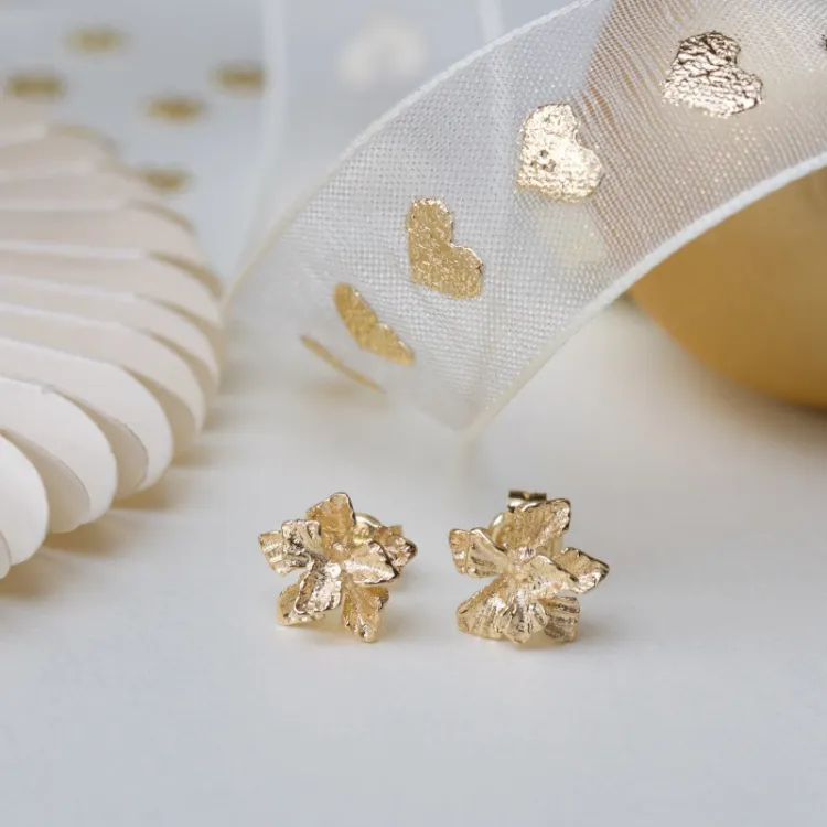 blomst ørestikker i 9 karat gull - Gold Collection