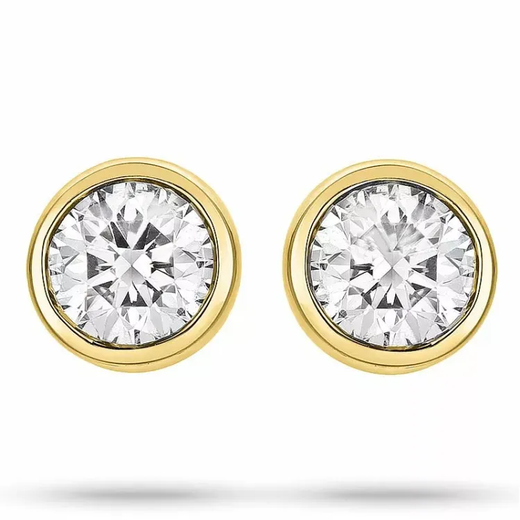 diamant solitaireørepynt i 14 karat gull med diamant