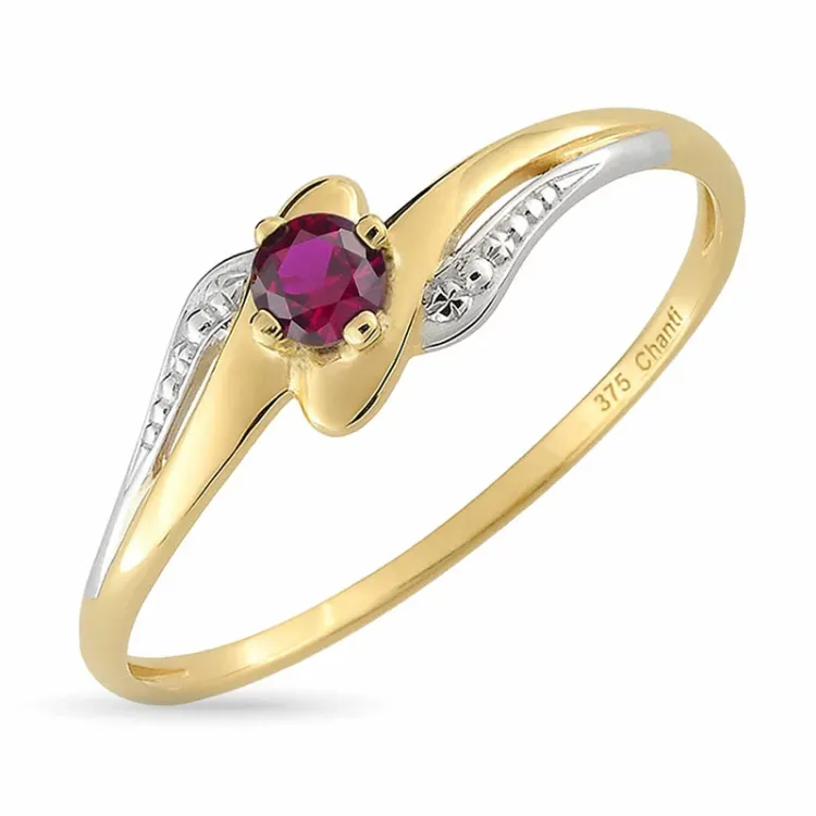 rubin ring i 9 karat gull