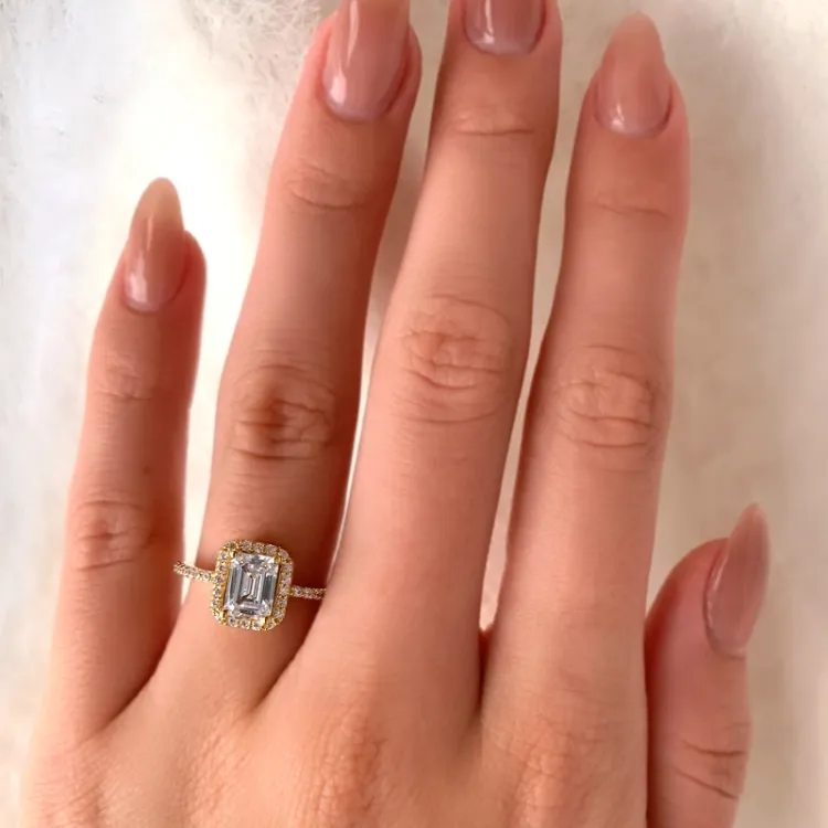 hvit zirkon ring i 9 karat gull - Gold Collection