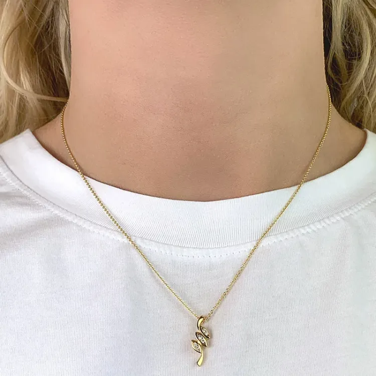 abstrakt anheng i 8 karat