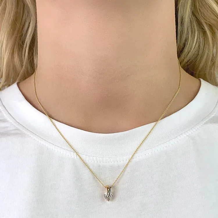 hjerte anheng i 9 karat gull med rhodium