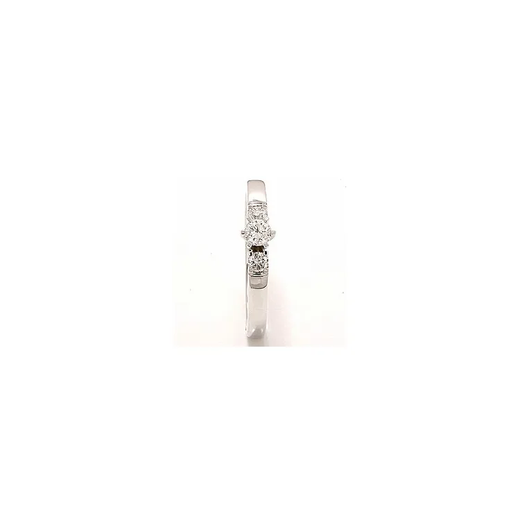 bestillingsvare - diamant ring i 14 karat hvitt gull 0,20 ct 0,16 ct