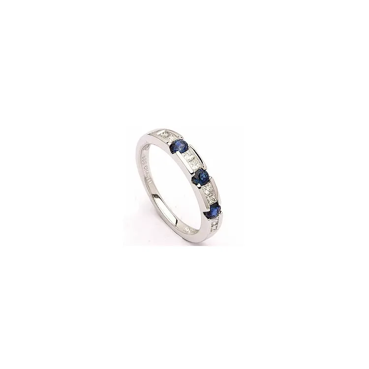safir diamantring i 14 karat hvitt gull 0,27 ct 0,41 ct