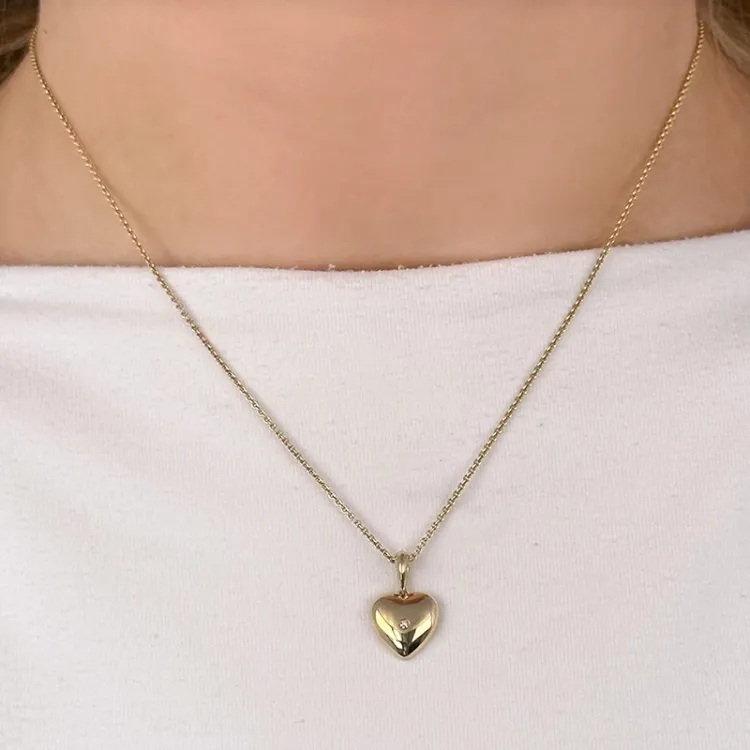 hjerte diamant anheng i 14 karat gull 0,01 ct