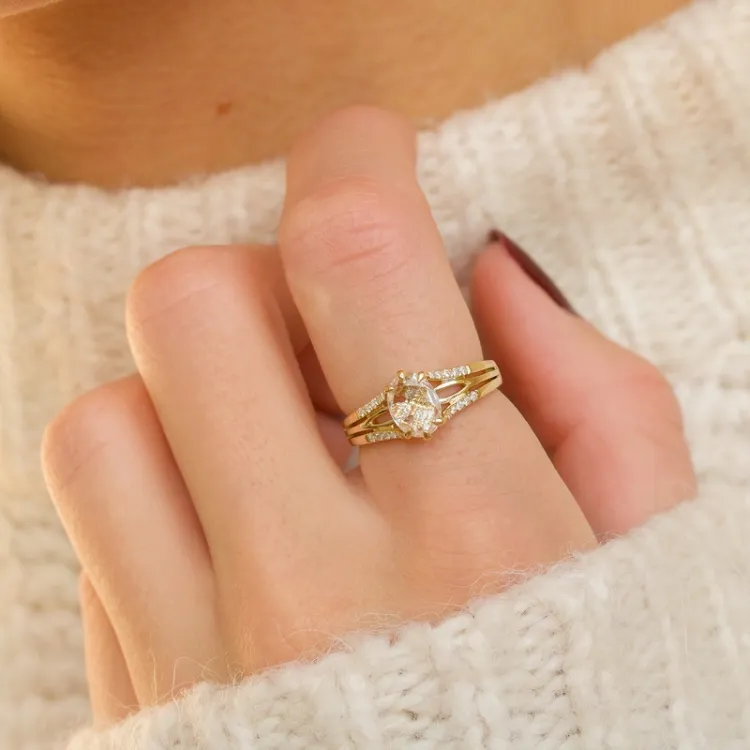 kvarts diamantring i 14 karat gull 0,90 ct 0,12 ct