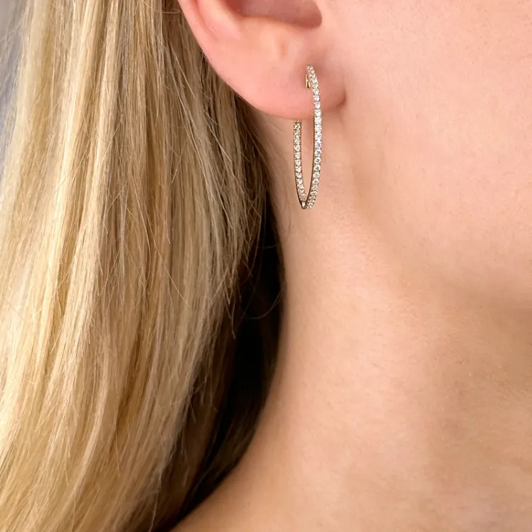 28 mm diamant creol i 14 karat gull med diamant