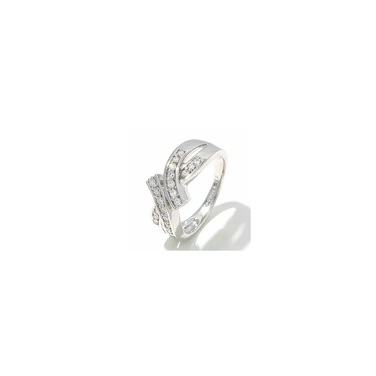 hvittgulls ring i 14 karat hvitt gull 0,26 ct