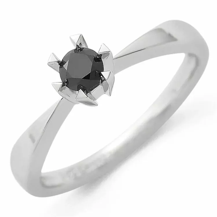 0,20 ct svart solitairering i 14 karat hvitt gull 0,21 ct