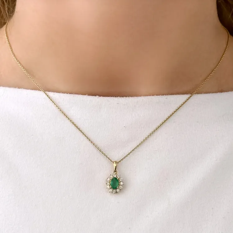 smaragd rosettanheng i 14 karat gull 0,26 ct 0,47 ct