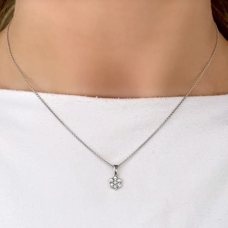 blomst diamant blomsteranheng i 14 karat hvitt gull 0,15 ct
