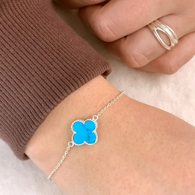 firkløver armbånd i sølv med anheng i sølv - Loom Stones