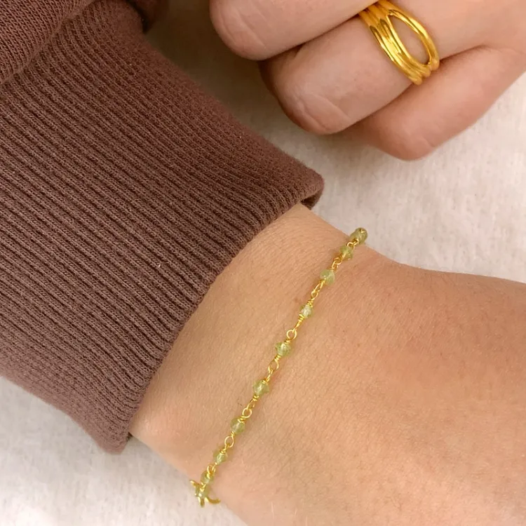 ekte peridot armbånd i forgylt sølv 15 cm plus 6 cm x 3,0 mm  - Loom Stones