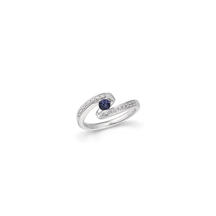 blå safir diamantring i 14 karat hvitt gull 0,084 ct 