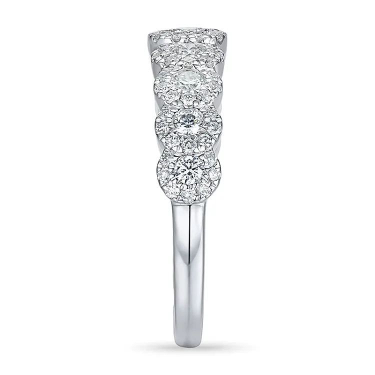 diamantring i 14 karat hvitt gull 0,56 ct
