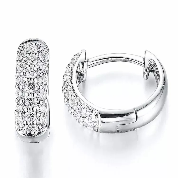 10 mm diamant creol i 14 karat hvitt gull med diamant