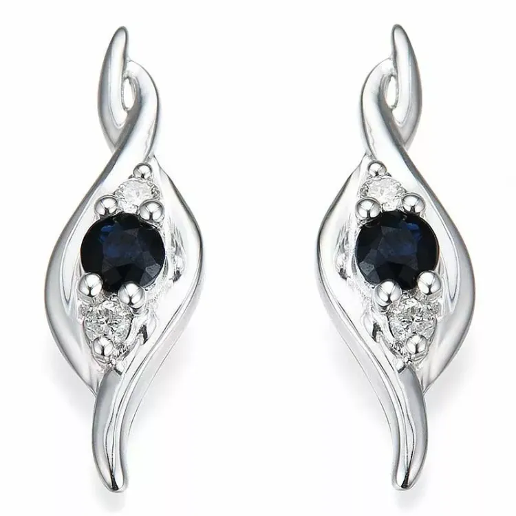 safir diamantøredobb i 14 karat hvitt gull med diamant og safir