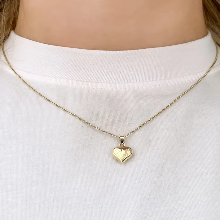 13 x 18 mm hjerte anheng i 9 karat gull - Amoré
