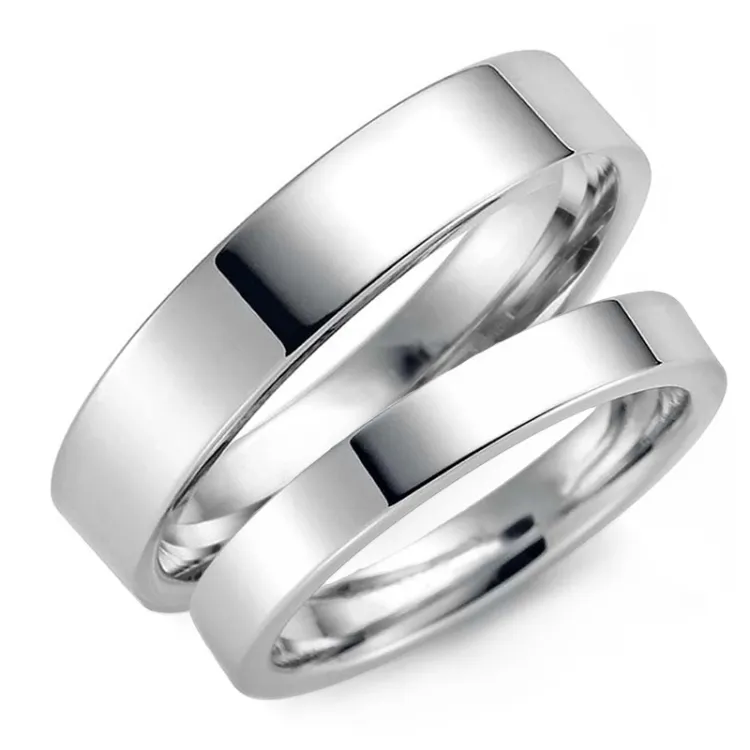 5 og 3 mm gifteringer i 14 karat hvitt gull - par