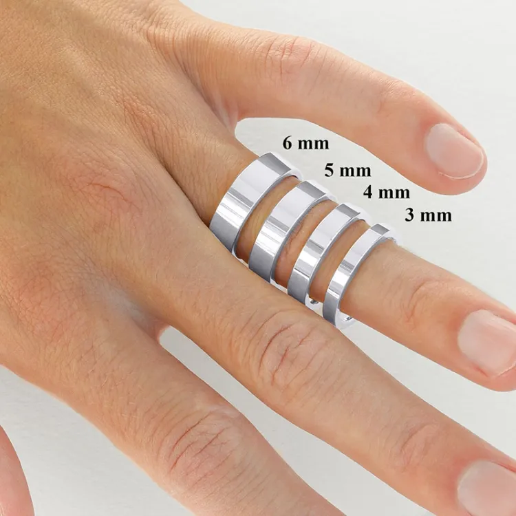 6 og 5 mm gifteringer i 9 karat hvitt gull 0,03 ct - par