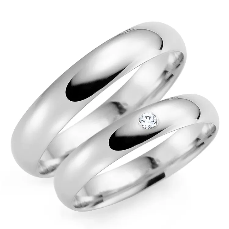 5 mm gifteringer i 14 karat hvitt gull 0,03 ct - par