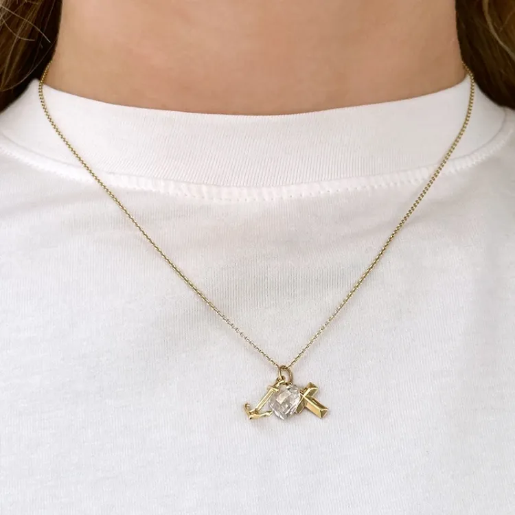 tro-håp-kjærlighet hvit zirkon anheng i 9 karat gull - Amoré