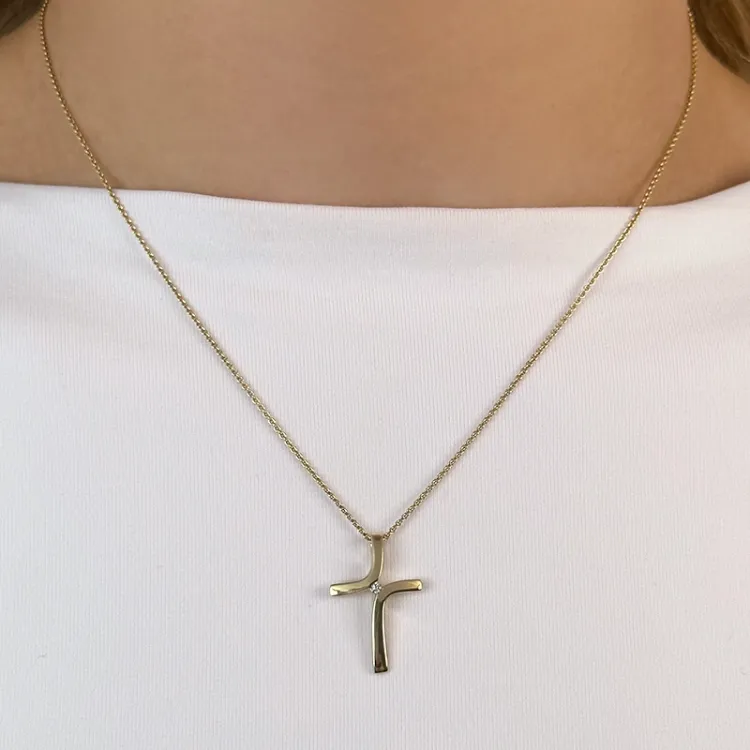 kors diamantanheng i 9 karat gull 0,03 ct ct