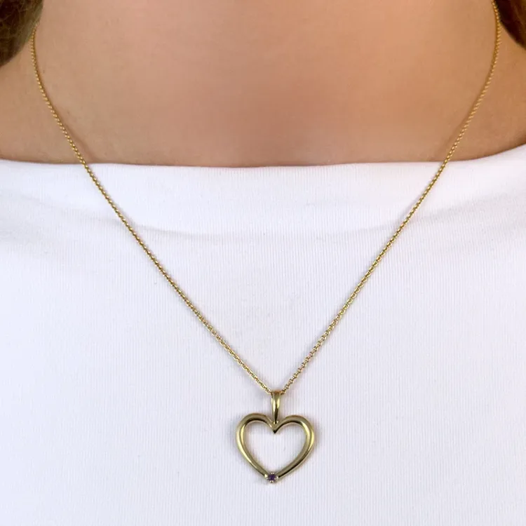 hjerte ametyst anheng i 9 karat gull 0,02 ct ct